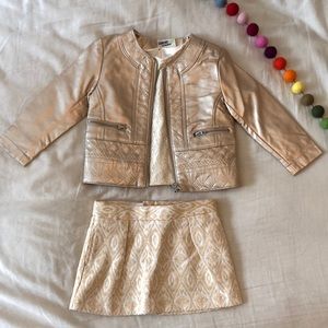 NWOT Fab 3-Piece Gold OshKosh Outfit - 18M